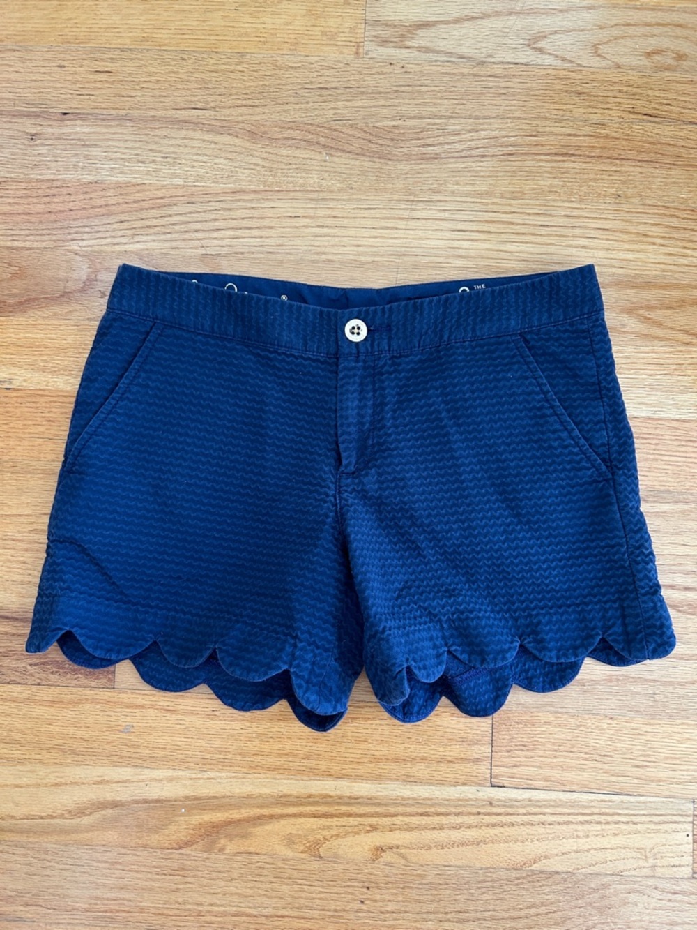 Lilly Pulitzer Navy Buttercup Short